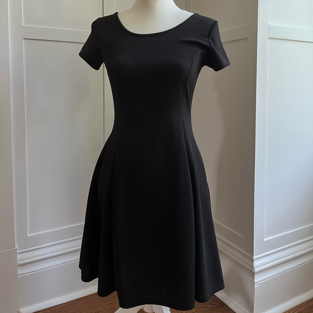 black mini dress